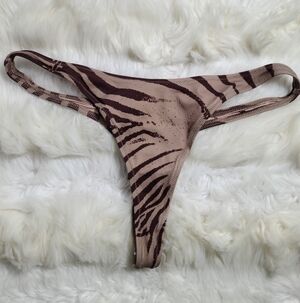 Cavalli x Skims Zebra Print Thong X-Small Women. NWT.